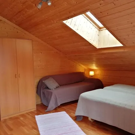 Gasthuis Tahkonhovi Golden *