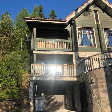 Gasthuis Tahkonhovi Golden Tahko