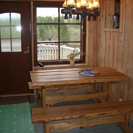 Tahkonhovi Golden Pensión *